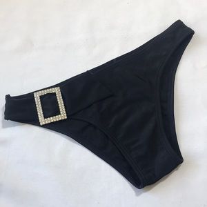 Le Doux Black Bikini Bottom NWT Med.